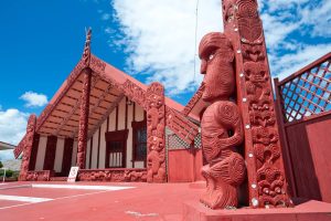 Espaço cerimonial Maori - "marae"